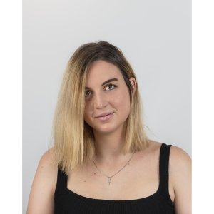 Estelle L.